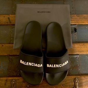 Balenciaga piscine slides sandals